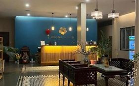 Minh Nhung Hotel